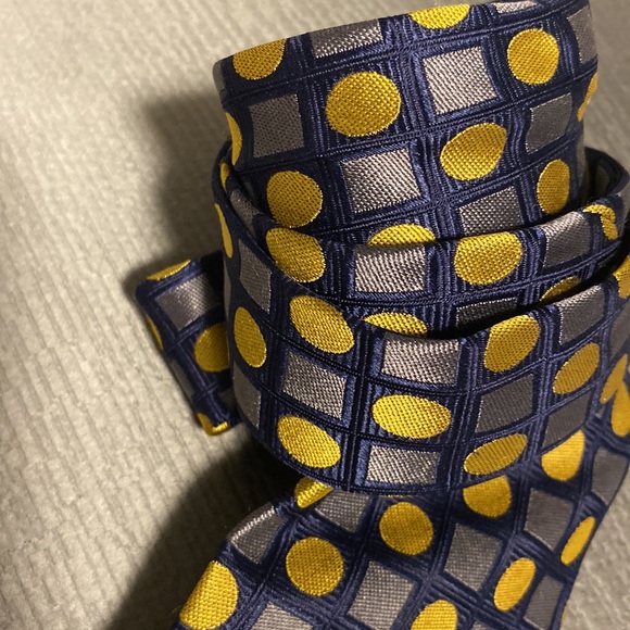 Stunning vintage Versace - Picture 3 of 5